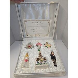 Elegant Wedding Ornament Box and Certificate